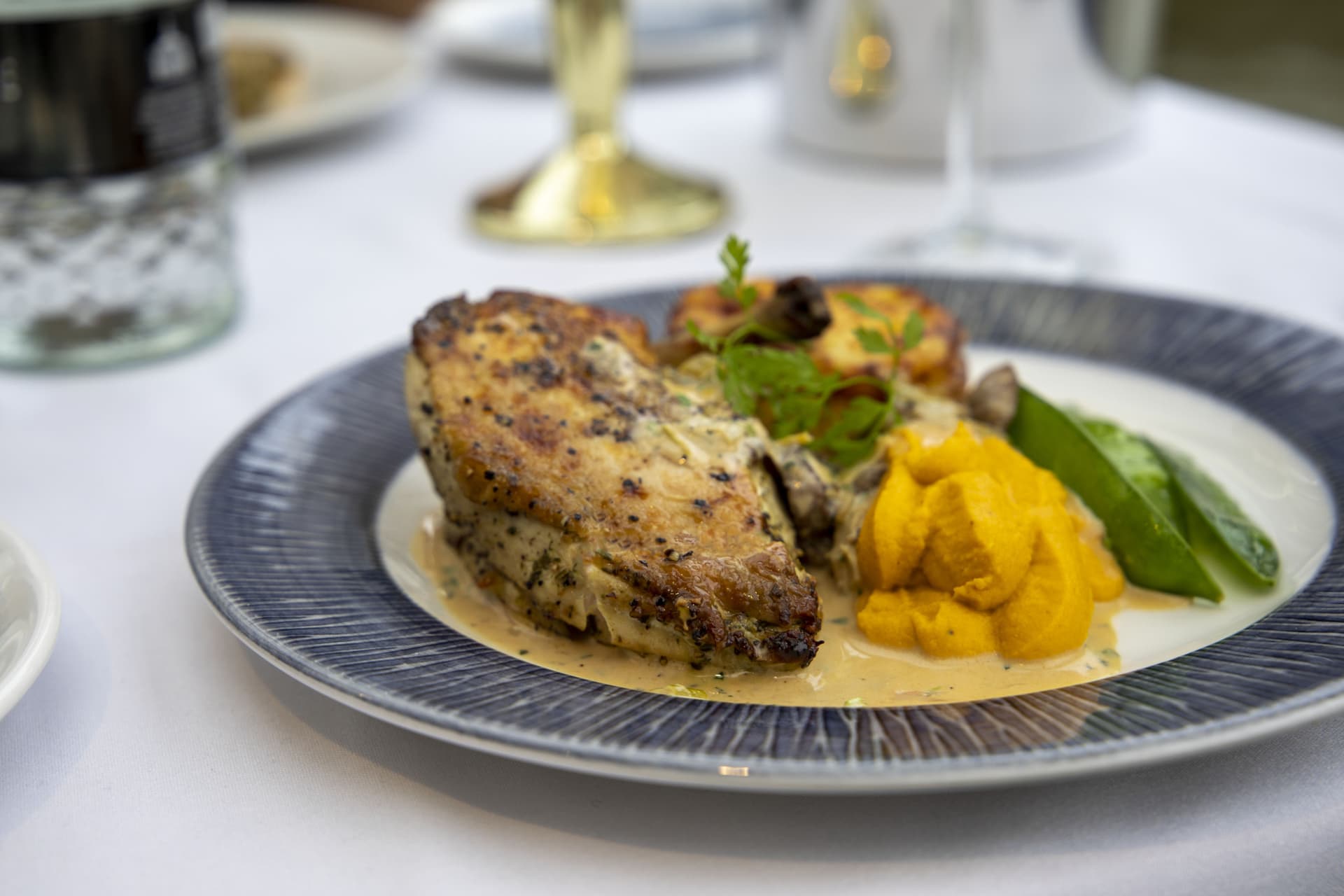 London Dinner Cruise on the River Thames by City Cruises - image 8